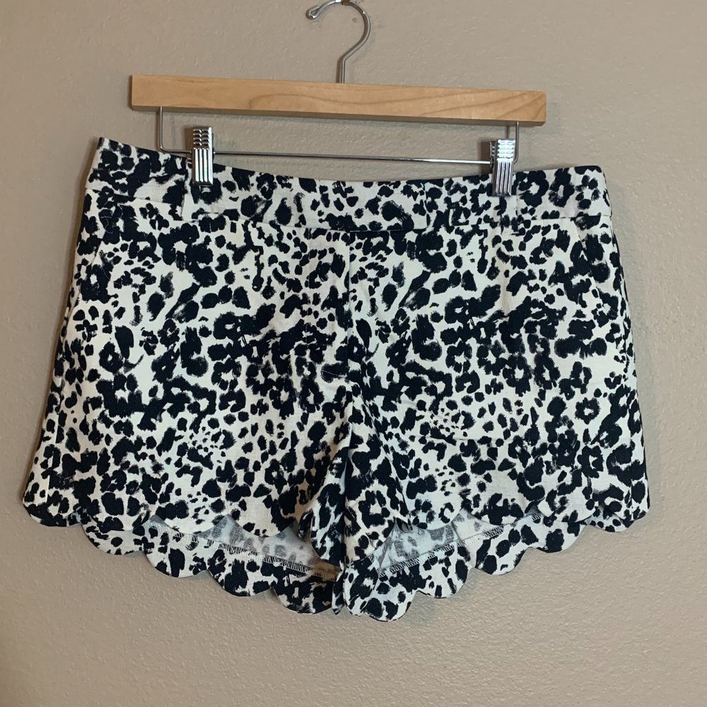 J. Crew Black and White Patterned Women Shorts
